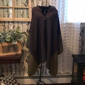 NEW PRICE! Cape handcrafted, boutique-quality